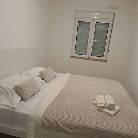 Expo Airport Otel Surčin Esterno foto